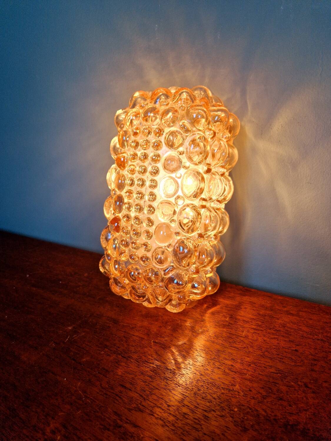 Amber bubble glass wall light, design Helena Tynell, 1970