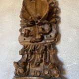 Beautiful wood carved eighteenth in walnut