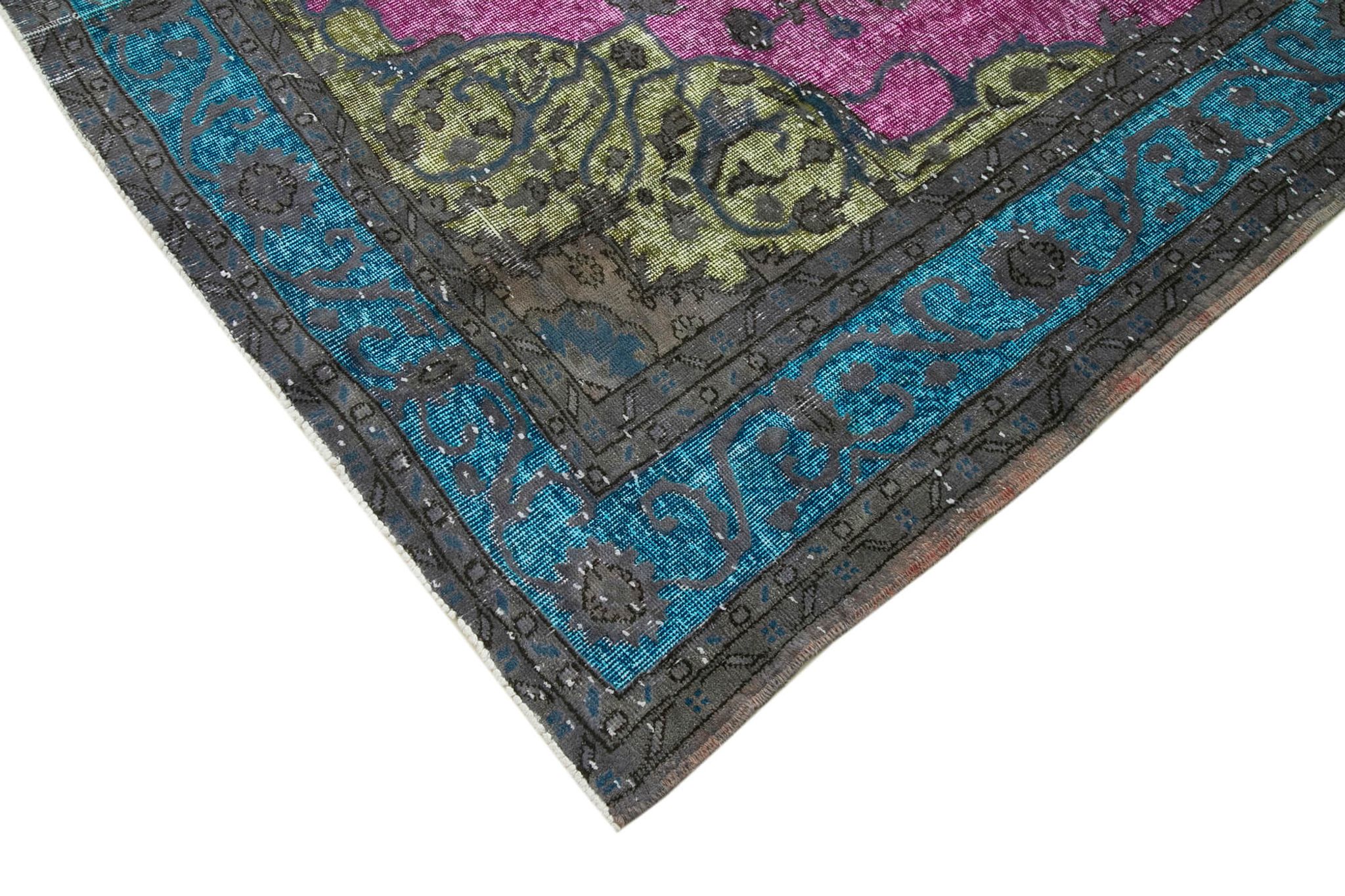 Handmade Antique Turkish 1980s 227 cm x 319 cm Pink Rug