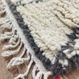 Handmade wool Berber rug 295 X 117 CM