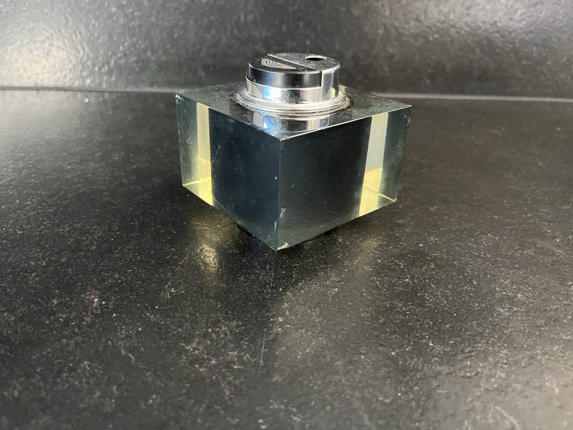 Sarome Japan table lighter