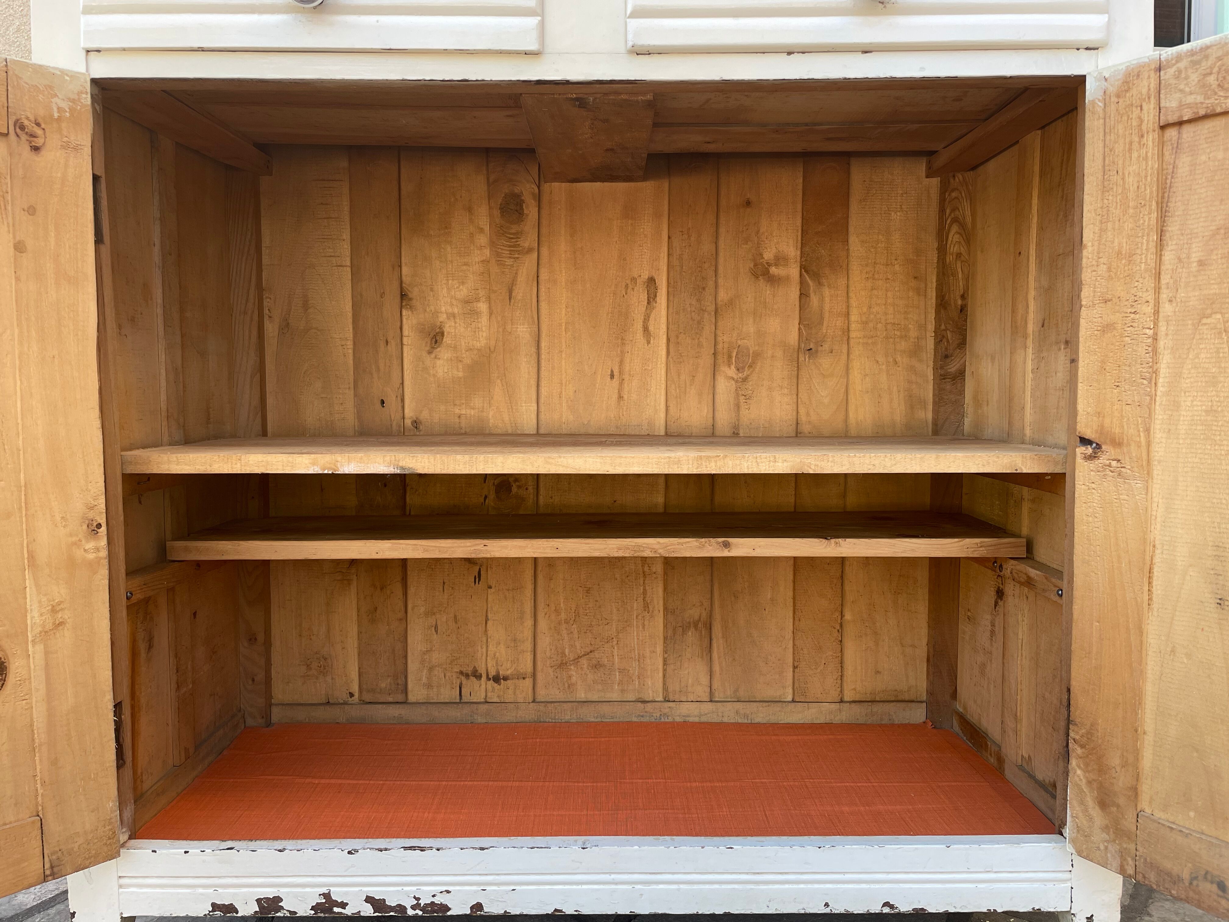 Vintage parisian buffet 1900