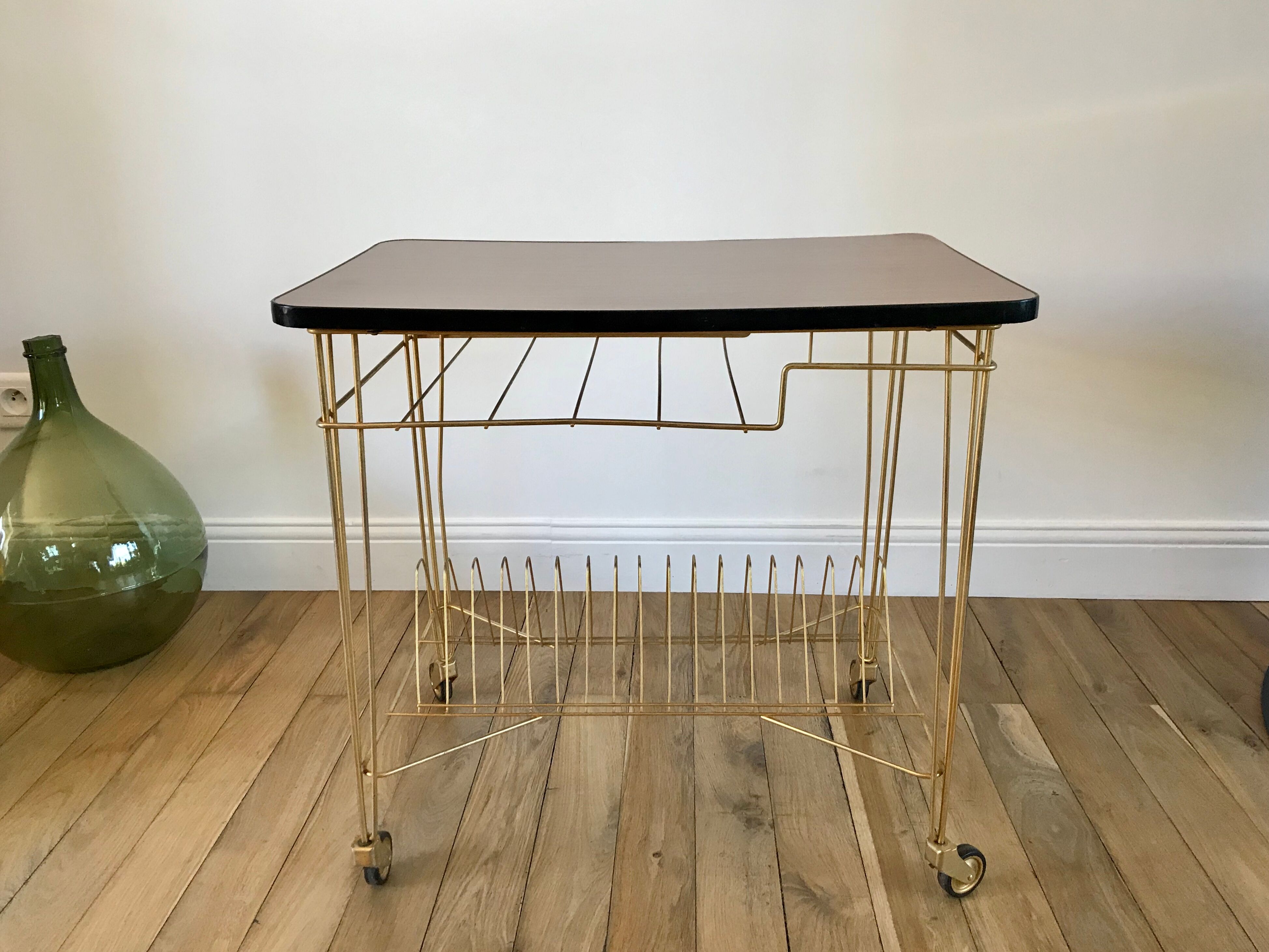 Rolling table vinyl row in formica and gold metal years 60-70