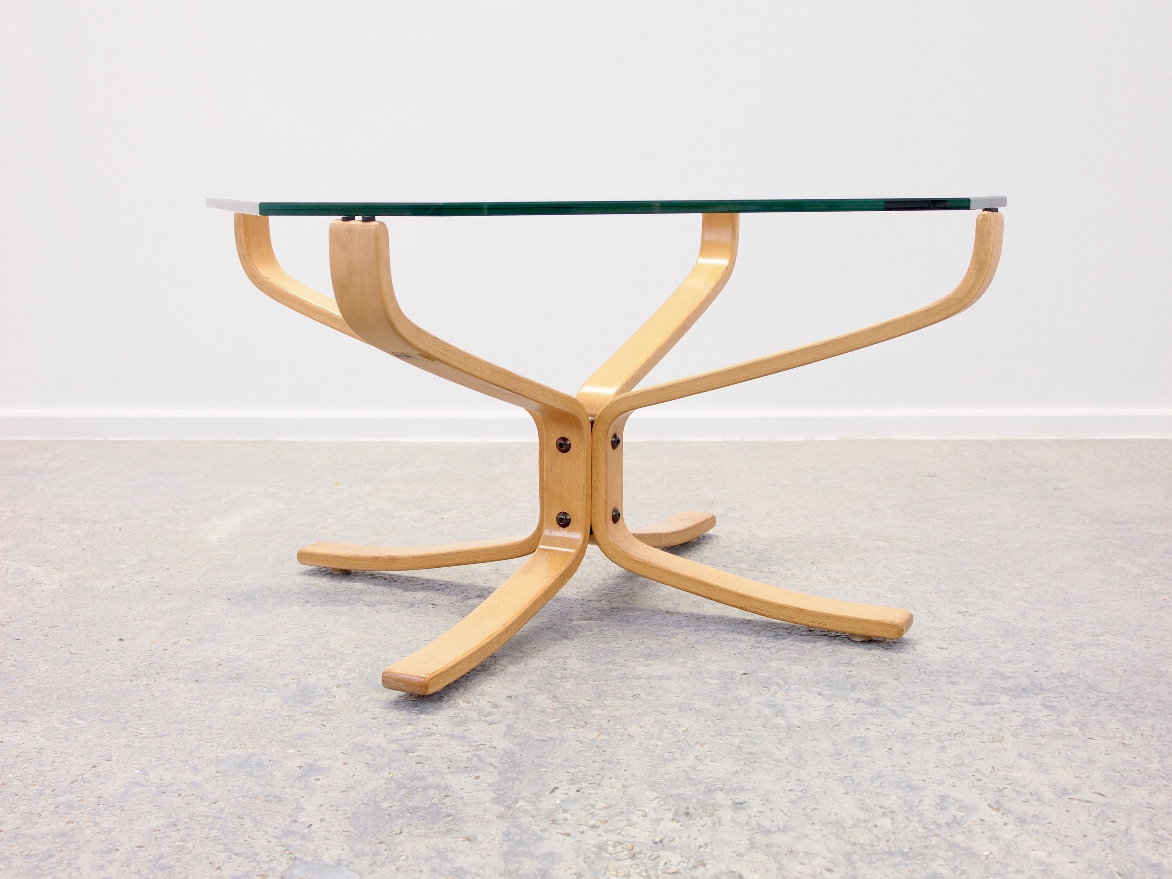 Vintage Scandinavian "Falcon" table by Sigurd Ressel for Vatne Mobel Norway