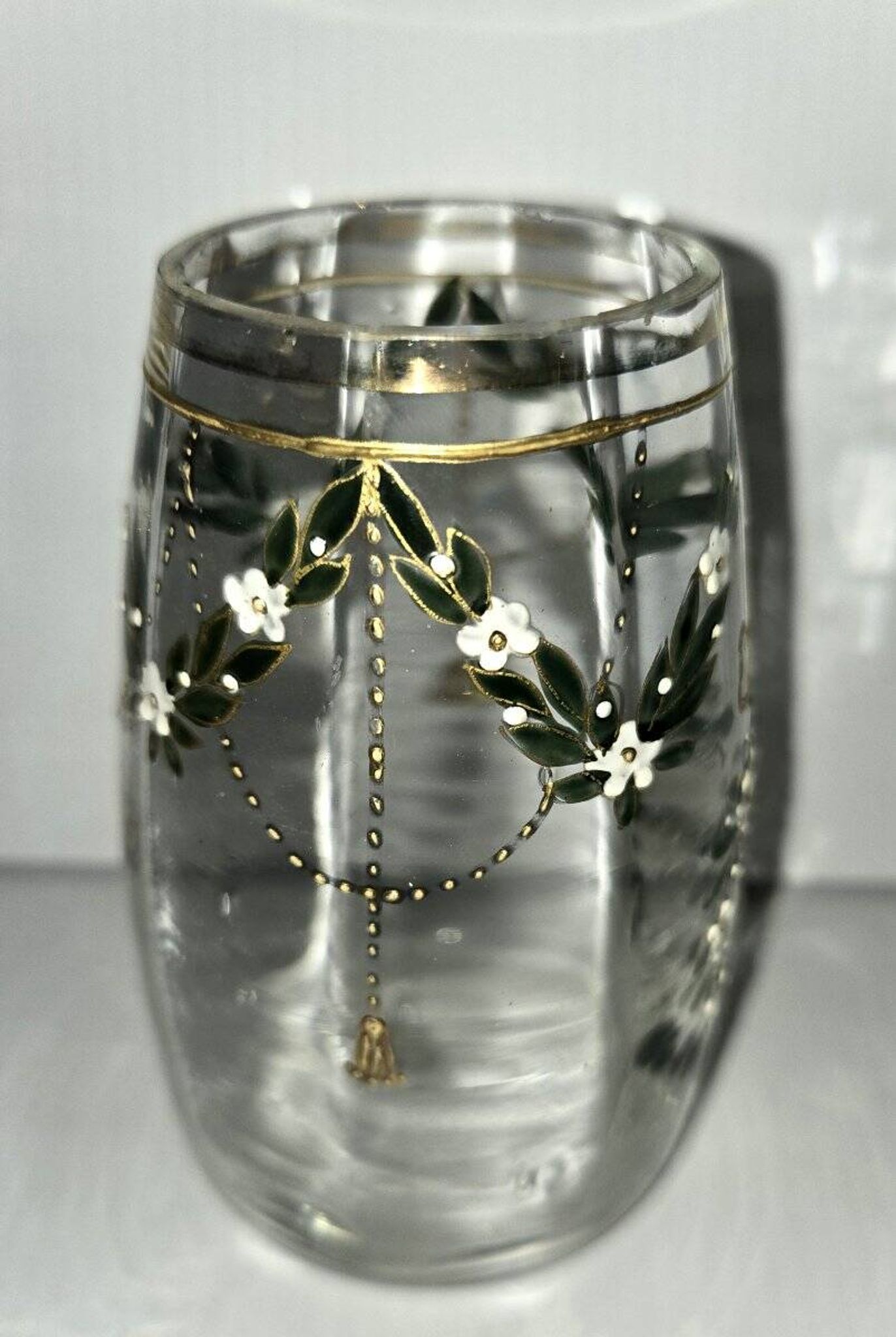 Vase époque Art Nouveau décoré à la main