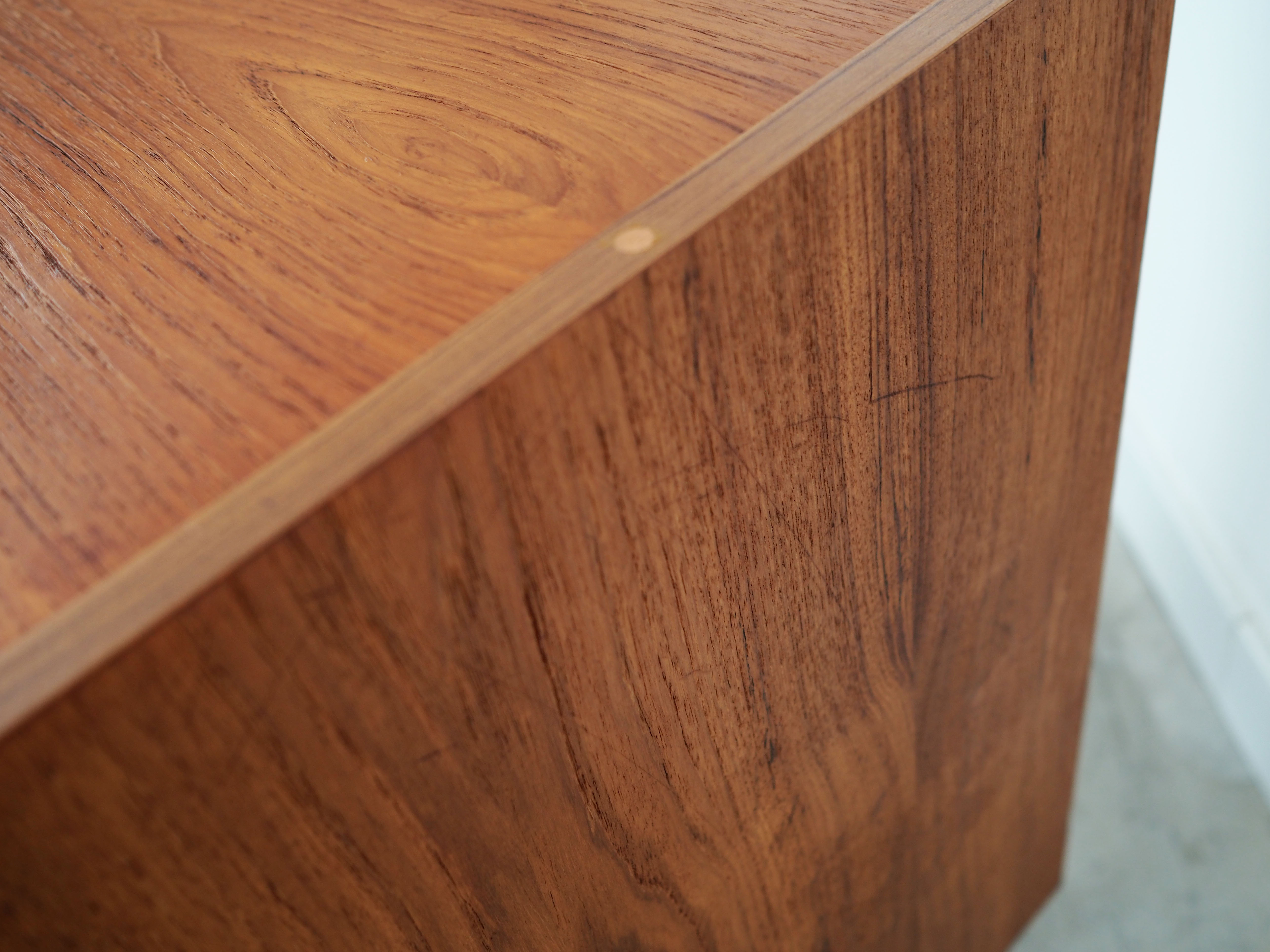 Commode en teck, design danois, années 1970, production: Danemark