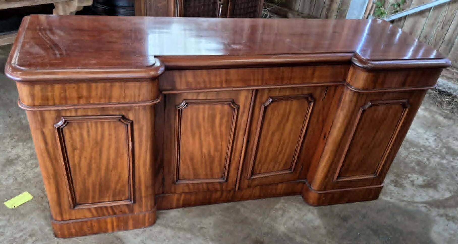 Large sideboard buffet in mahogany – 19th century