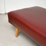 Daybed in red skai, 1960