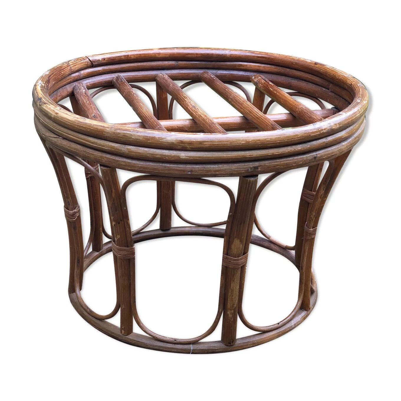 Set of 2 vintage rattan eggs