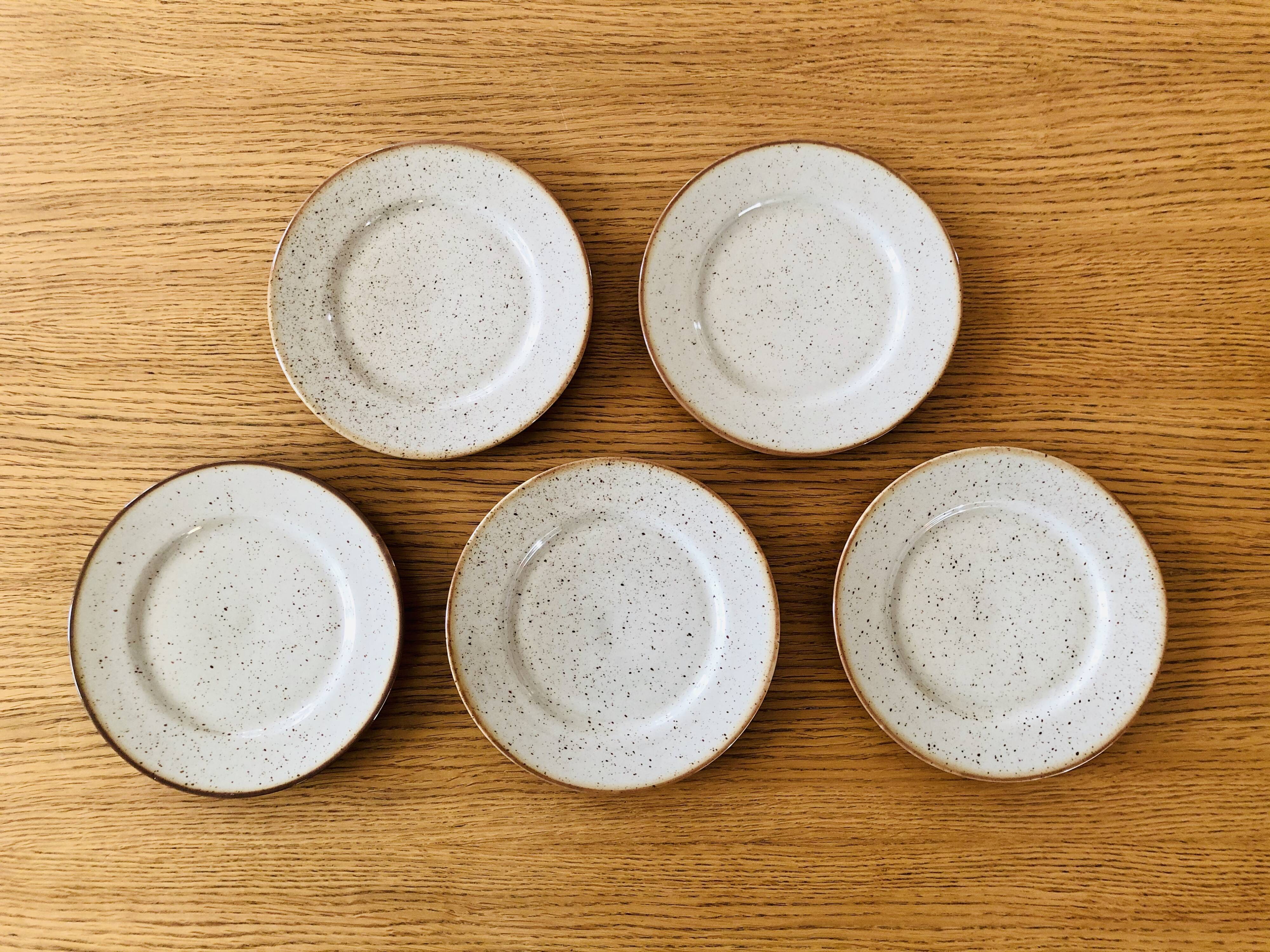 Lot of 5 speckled Tulowice dessert plates