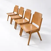 Ensemble de 4 chaises empilables "Austro" par Franz Schuster