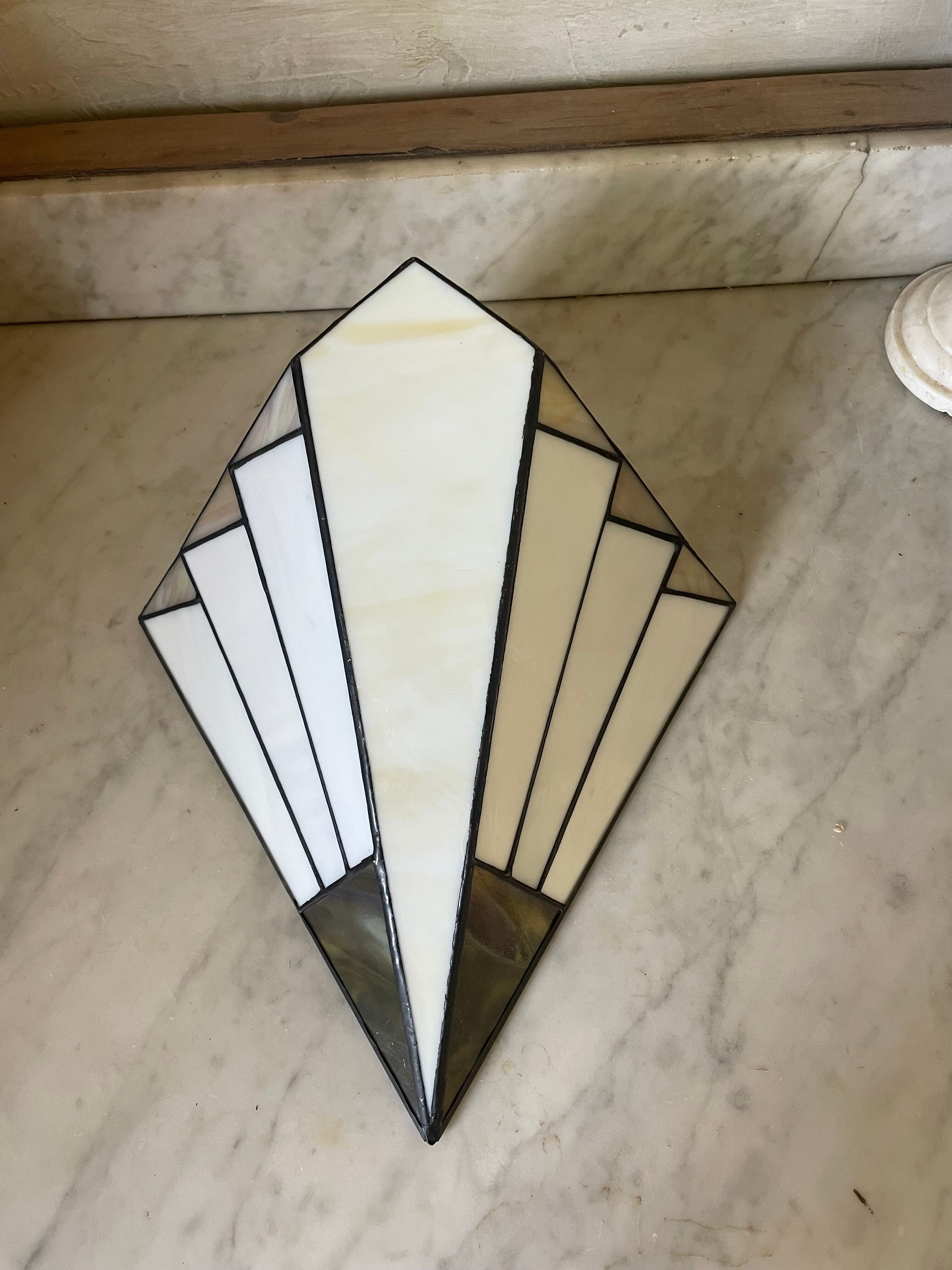 Vintage Tiffany style wall lamp