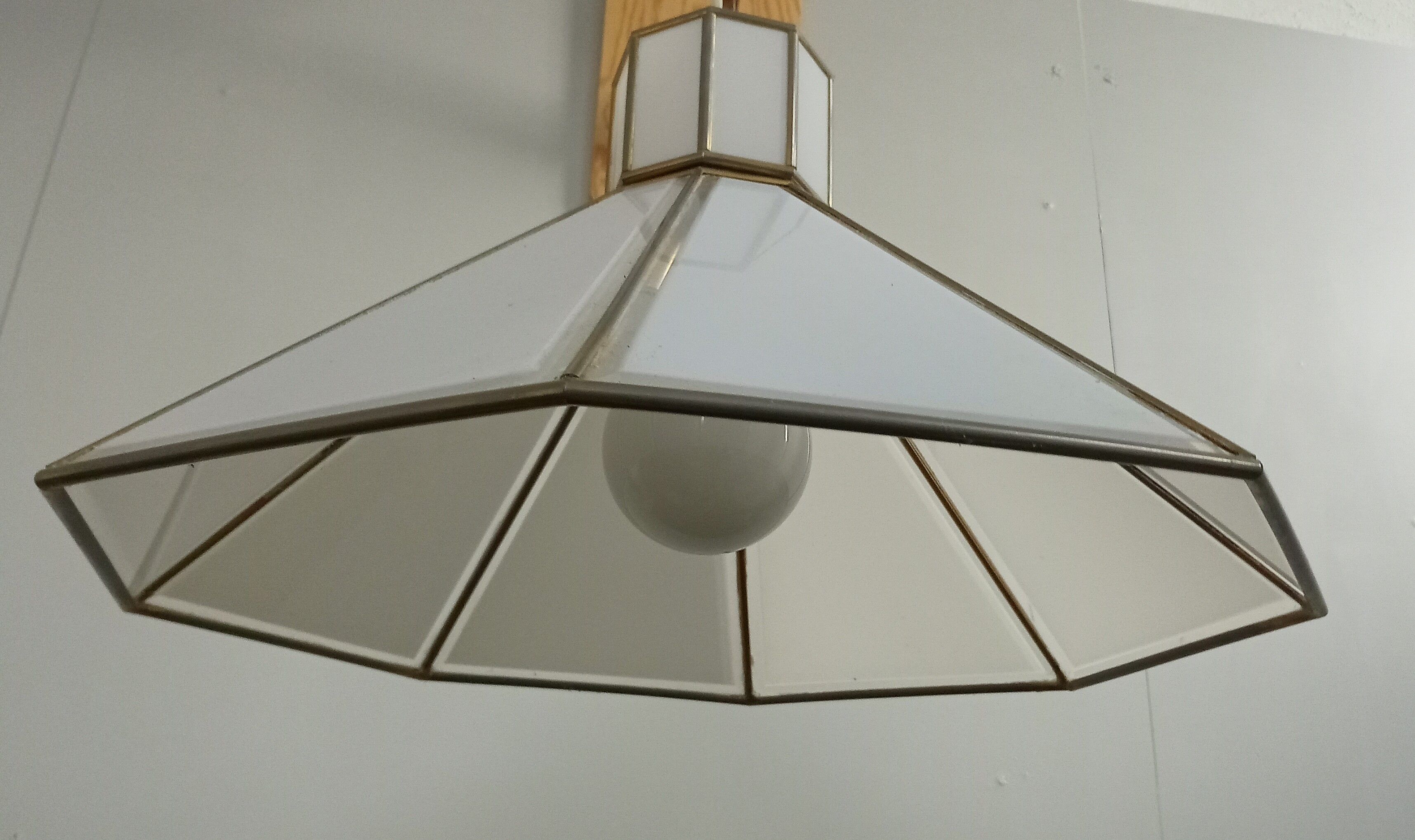 Glass pendant lamp