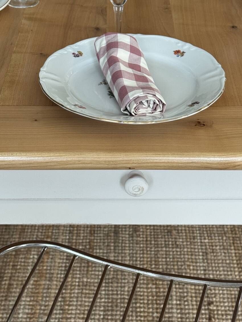 Pimprenelle farmhouse table
