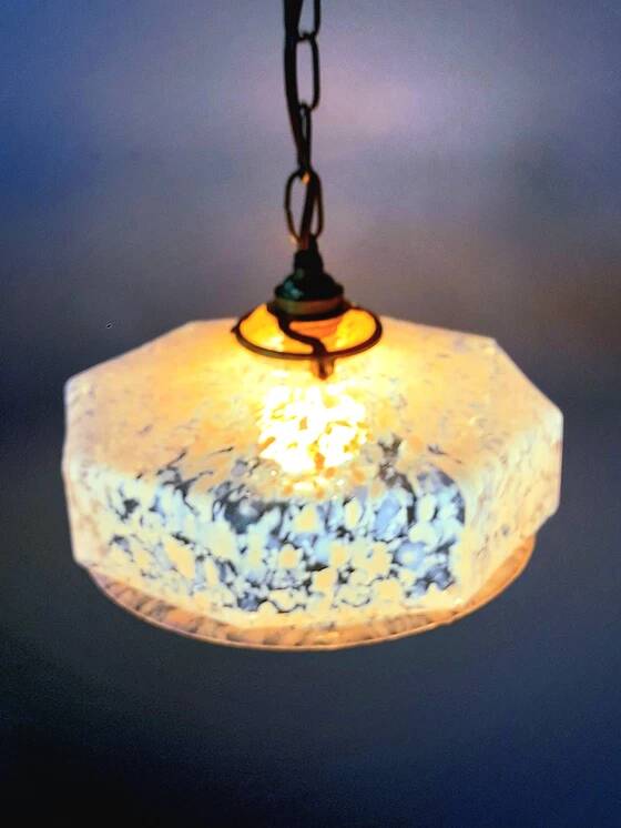 Art Deco glass pendant from Clichy in pink
