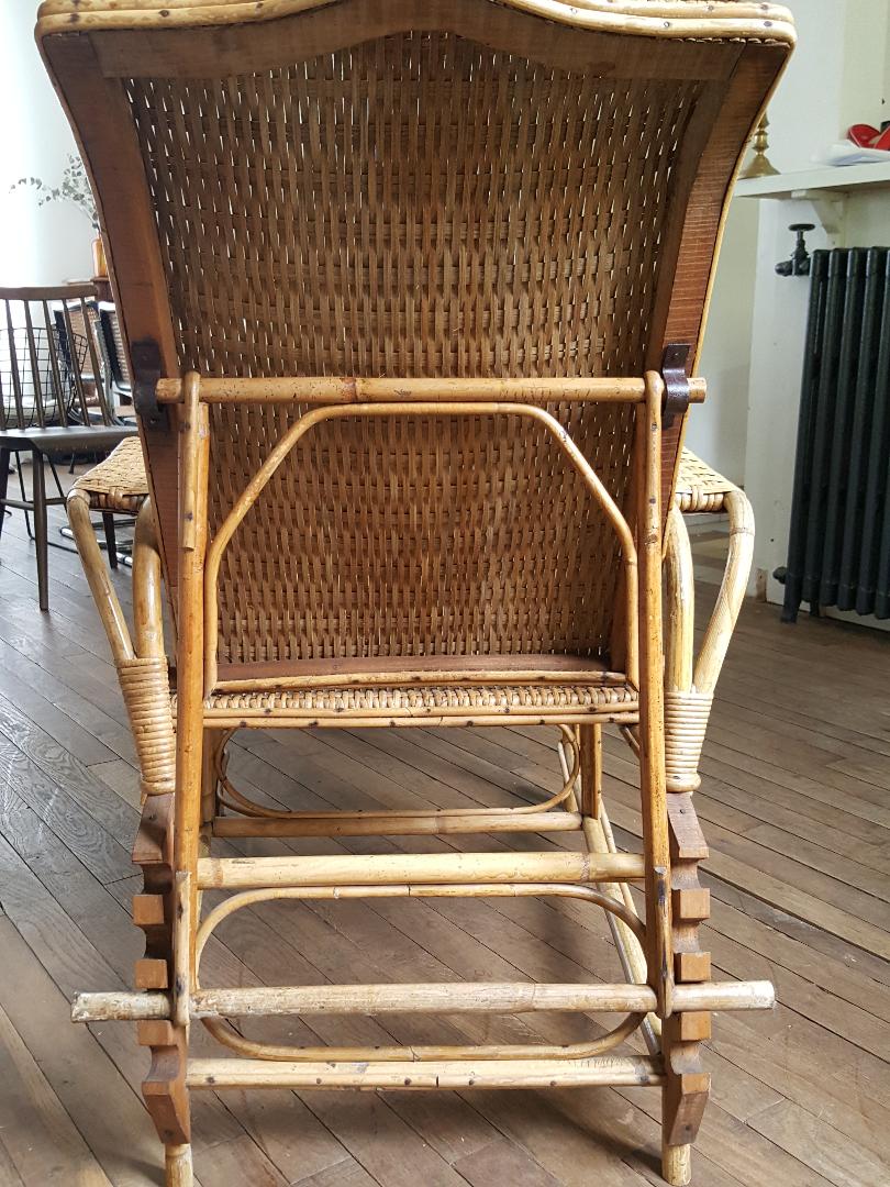 Rattan lounge chair