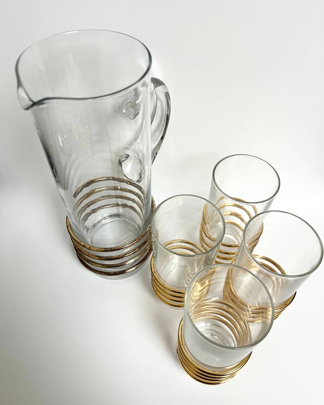Vintage glassware set with decanter – golden spirals, France 1960