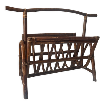 Rattan magazine holder
