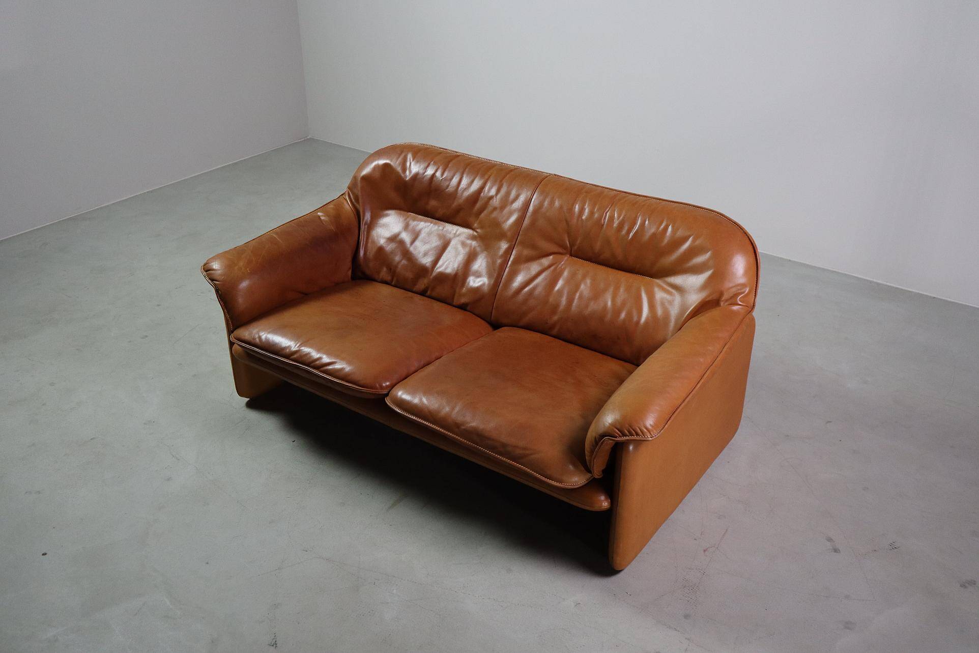 Canapé DS-16 en cuir cognac de De Sede