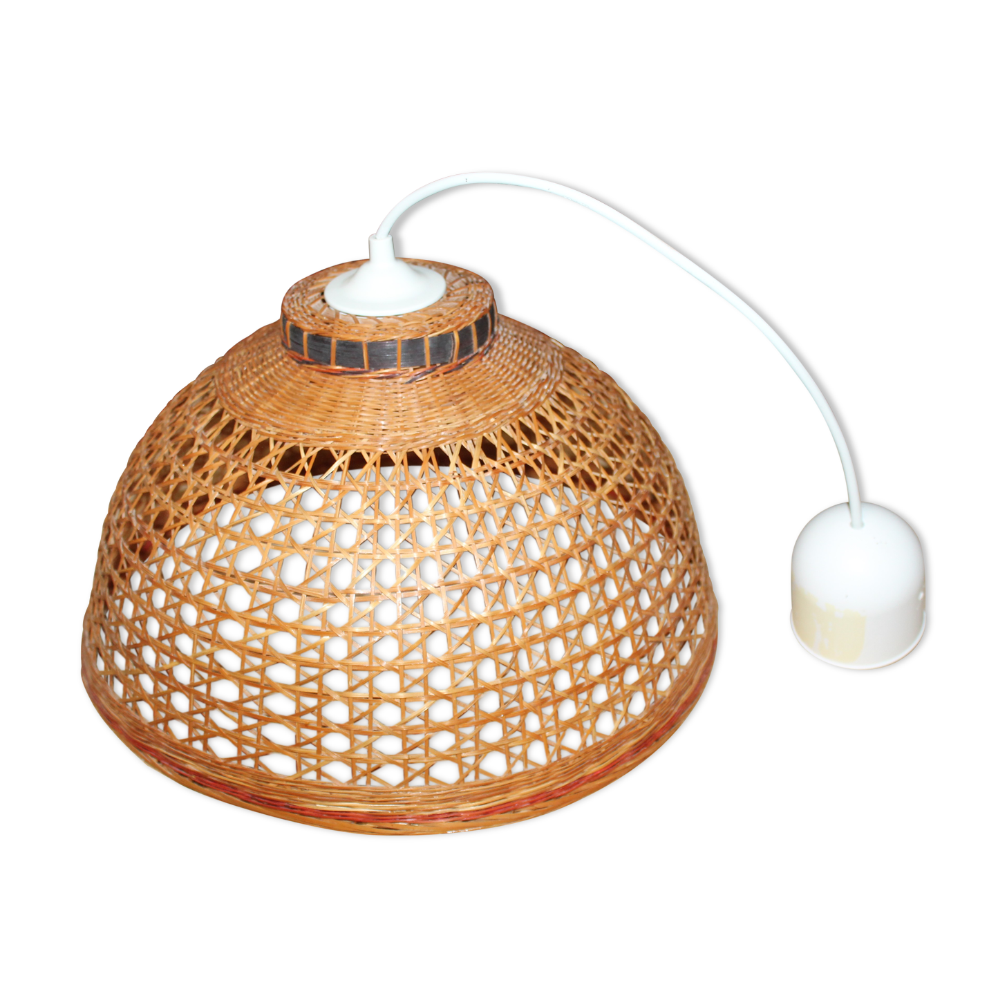 Braided bamboo hanging lamp
