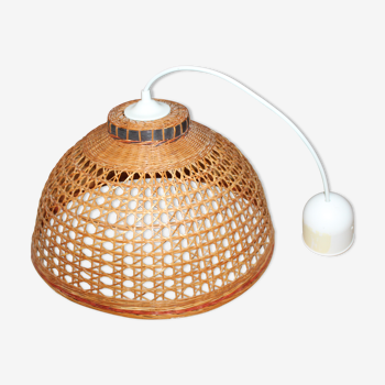 Braided bamboo hanging lamp