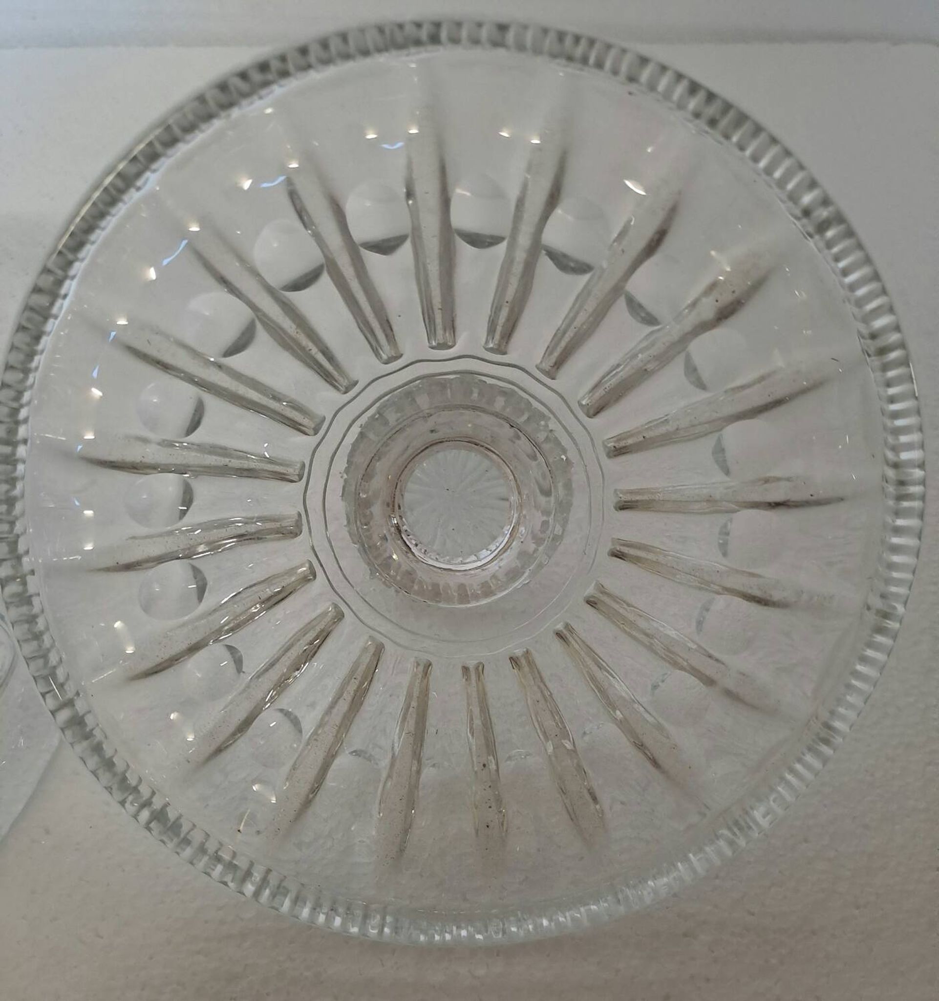 Baccarat Saint Louis 19th century crystal bezel