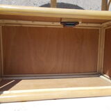 Wall or standing rattan shelf