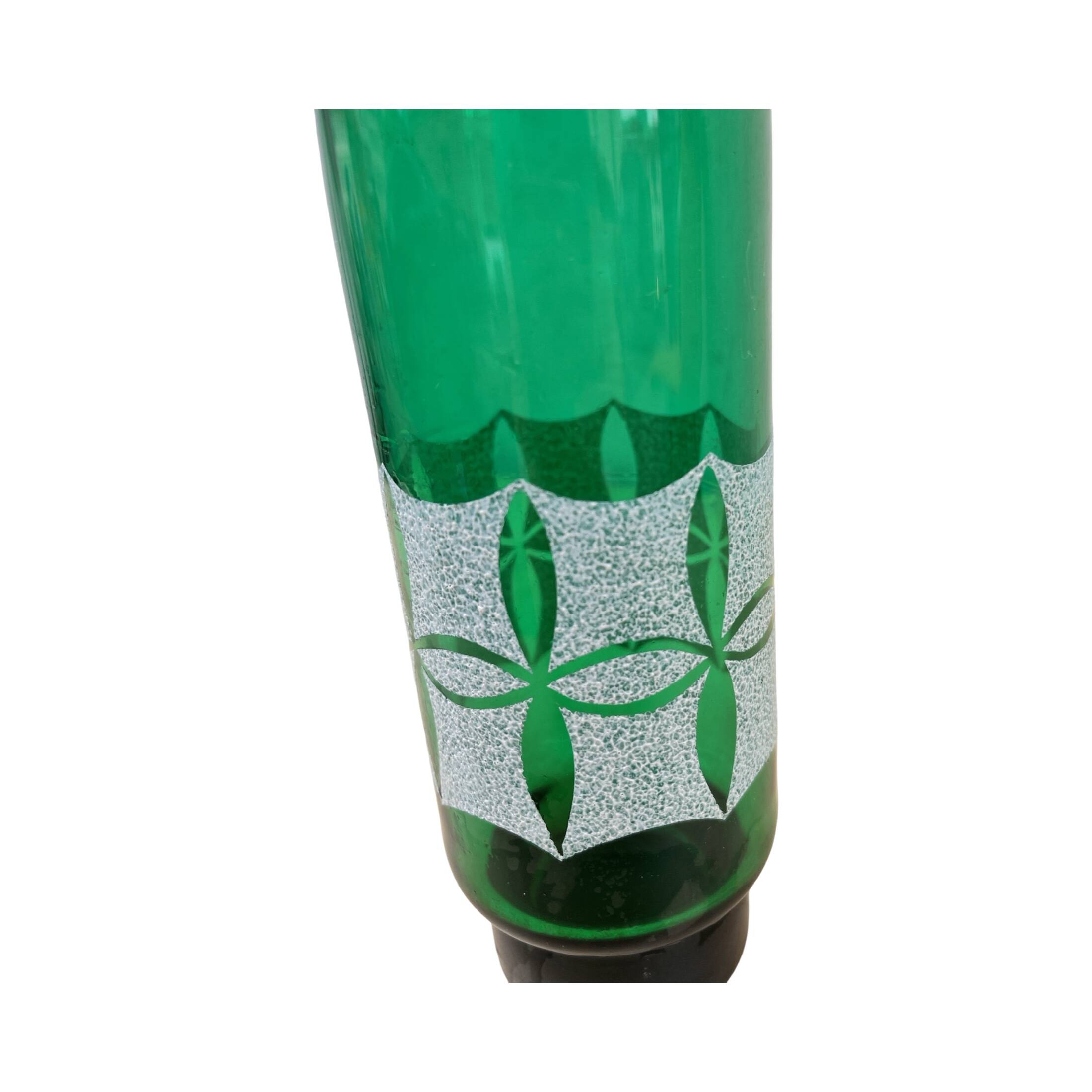 Green glass vase, veb kunst glas wasungen, germany, 1960s