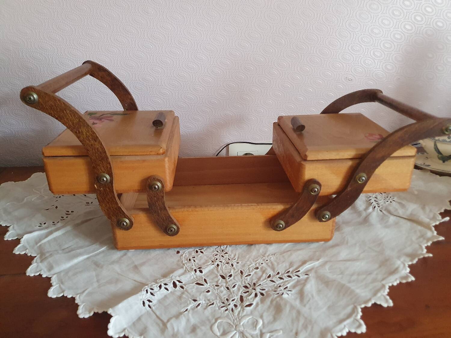 Small wooden sewing box worker