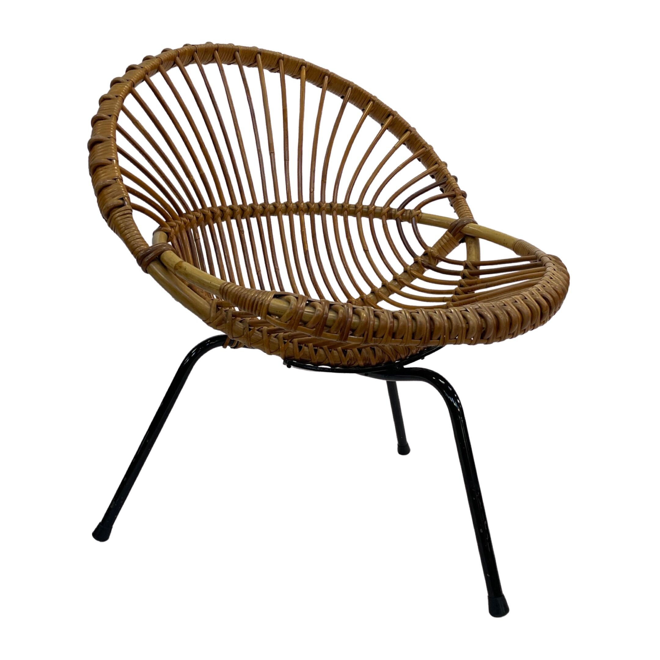 Tripod Rattan easy chair by Dirk van Sliedregt Rohe Noordwolde 1960 in the Netherlands