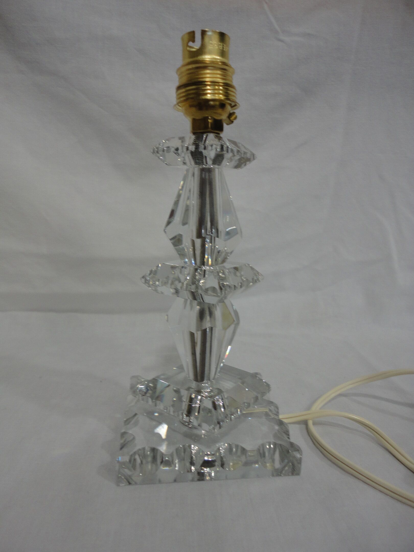 Lamp vintage cut glass