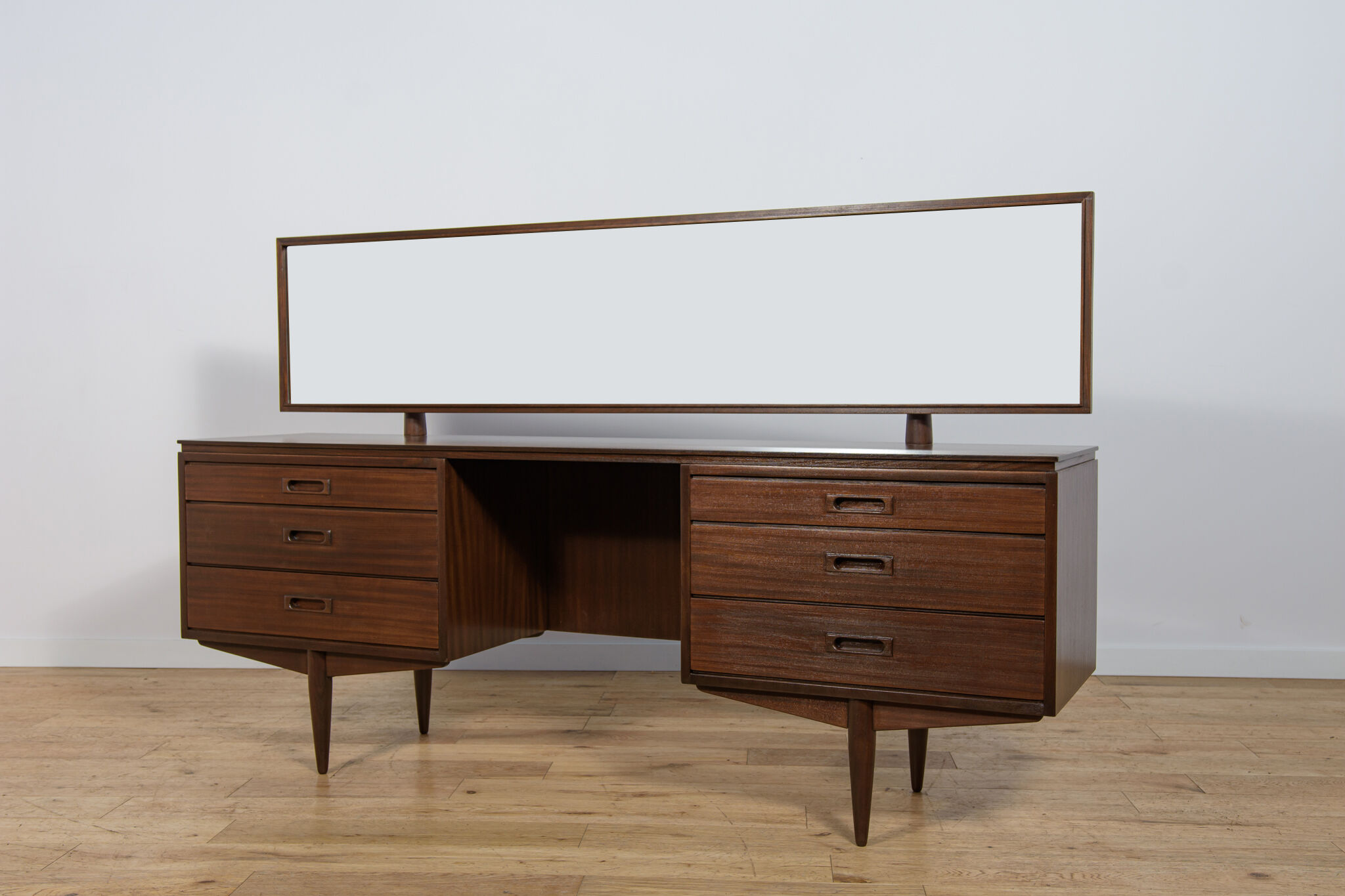 Mid-Century Dressing Table, United Kingdom, 1960s