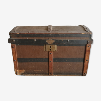 Ancient travel trunk