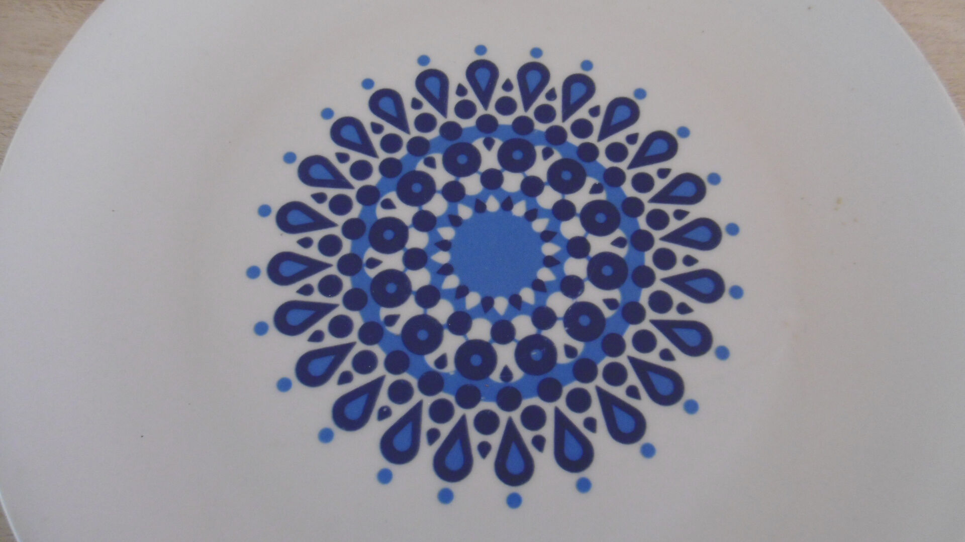 Vintage service dish - 70s