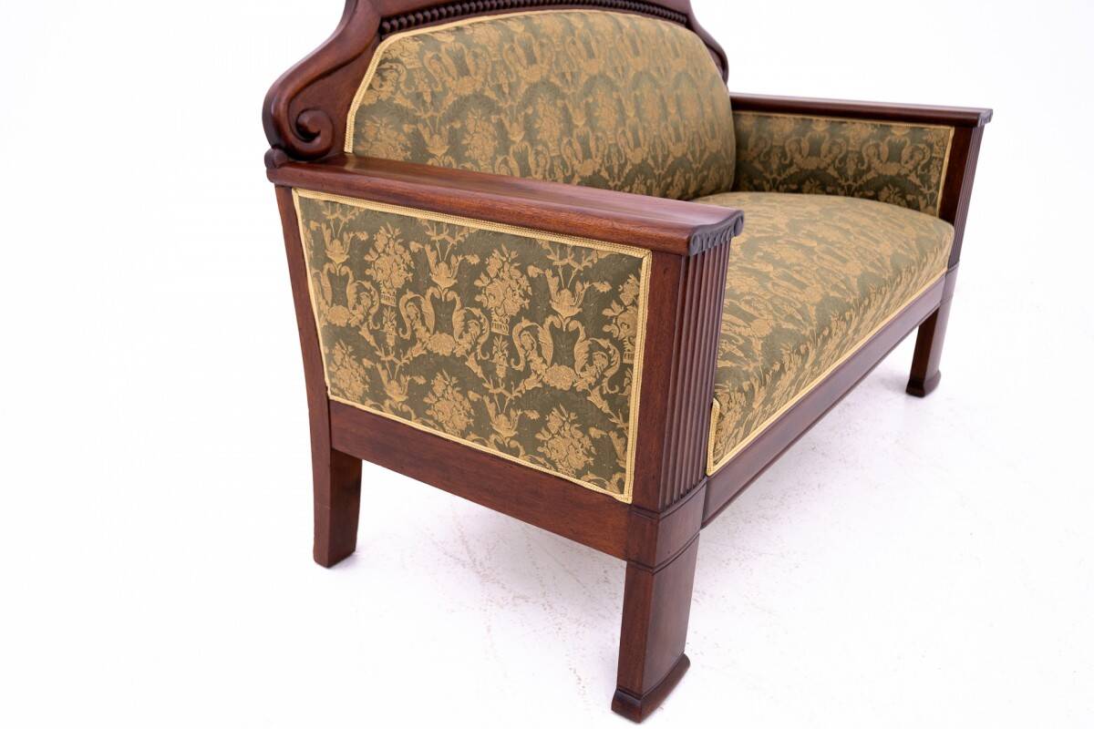 Antique Biedermeier living room set from around 1870.