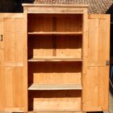 Ancien vestiaire industriel bois - Armoire parisienne en sapin