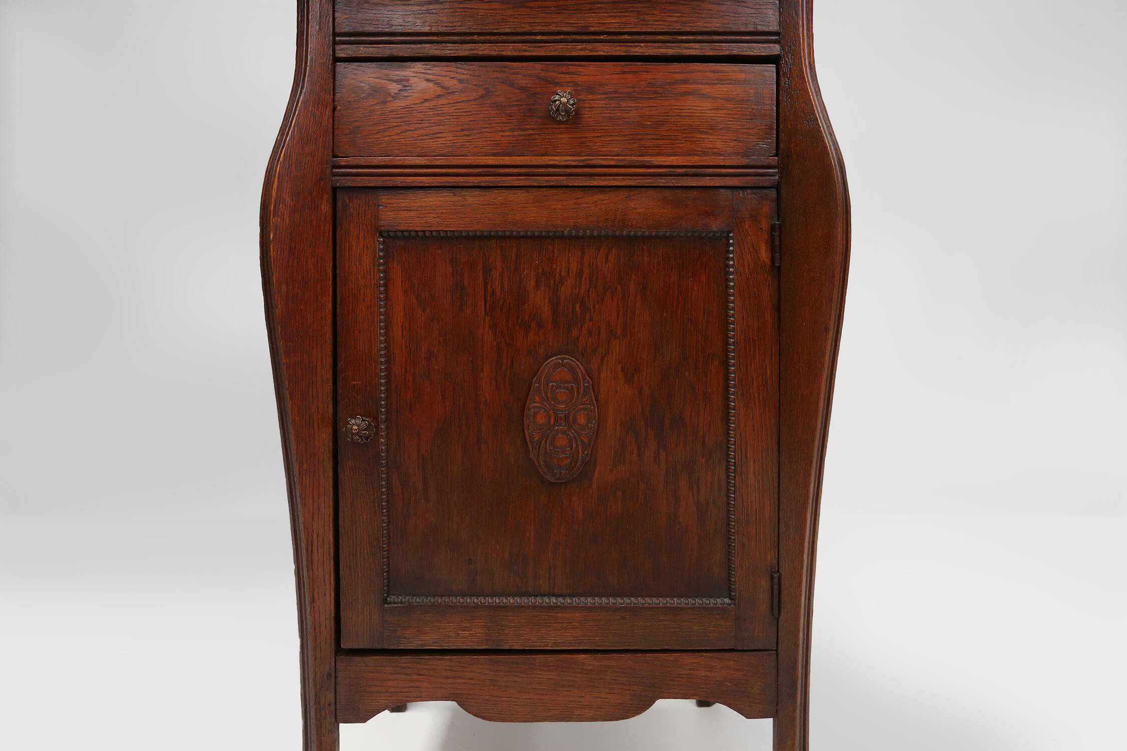 Art Nouveau night stand in oak, France ca. 1910