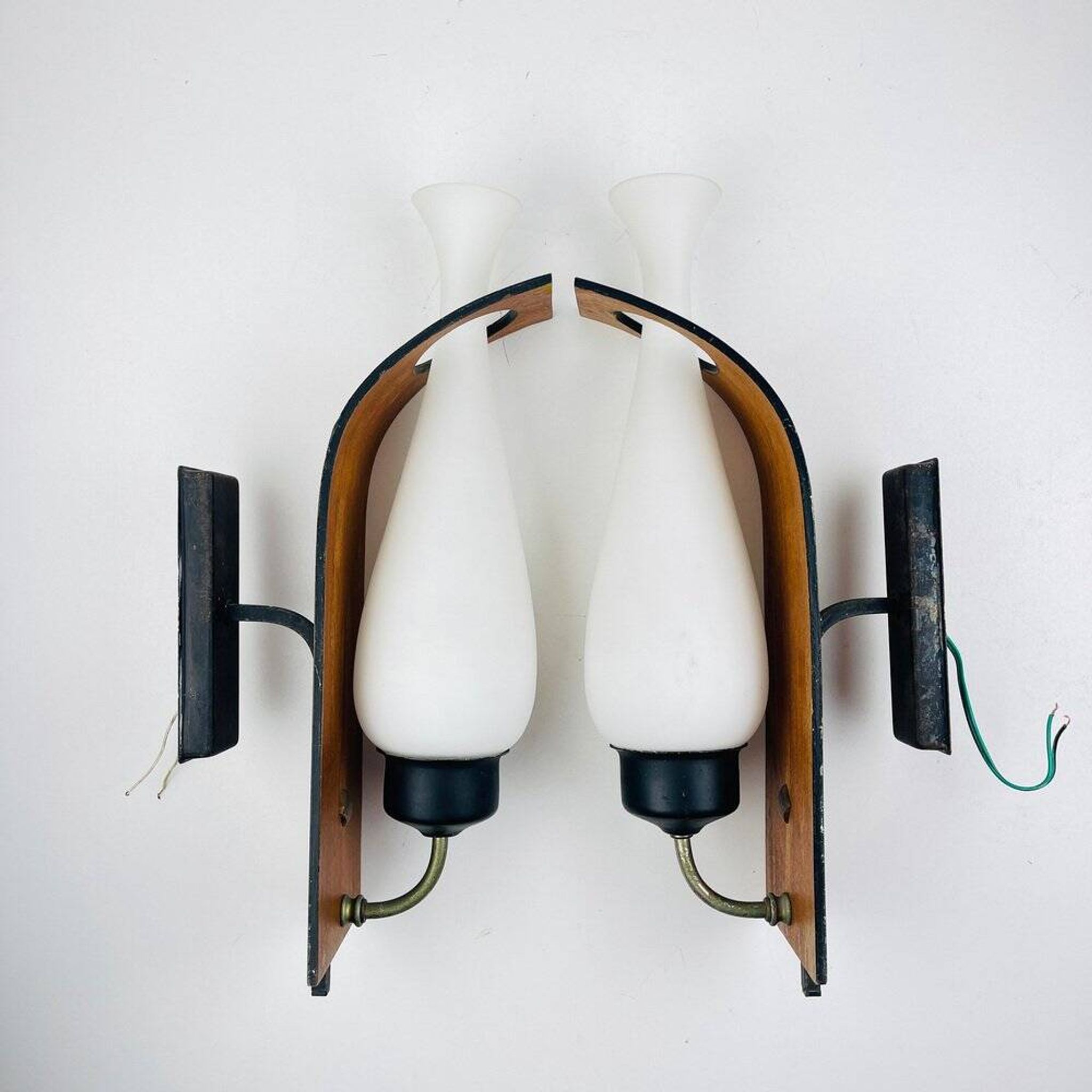 Stilnovo wall sconces, Italy, 1950s, set of 2