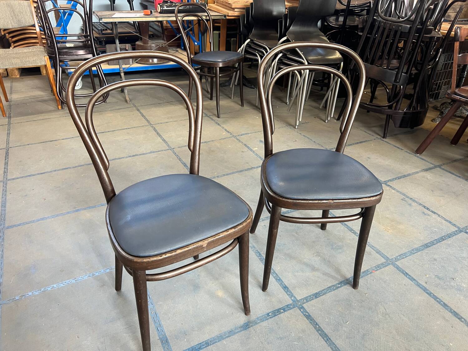 Pair of Thonet 214 chairs