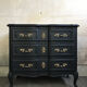Commode vintage relookée noir