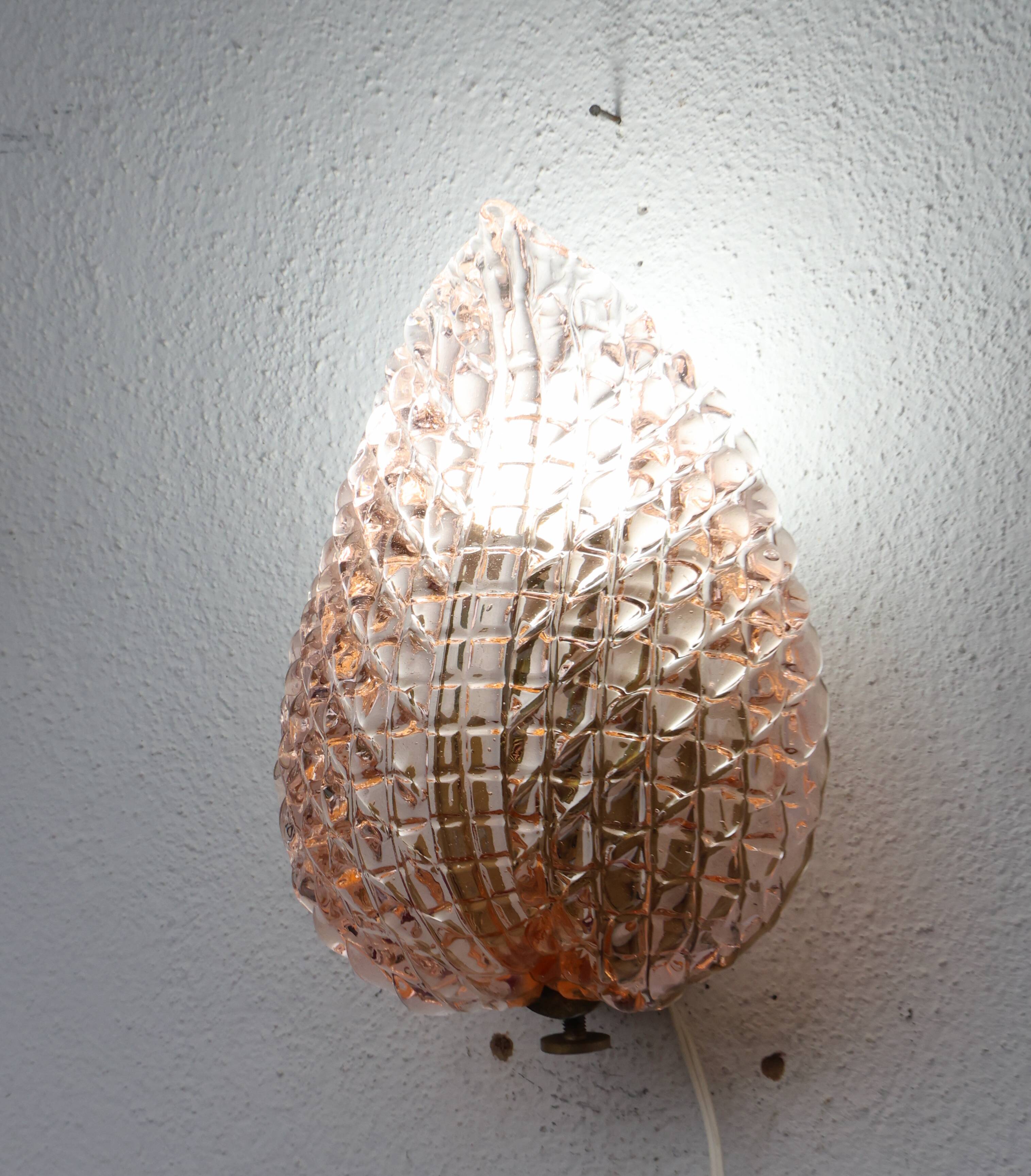 Rare applique murale en verre de Murano Pink Jewel par Barovier e Toso, années 1950.