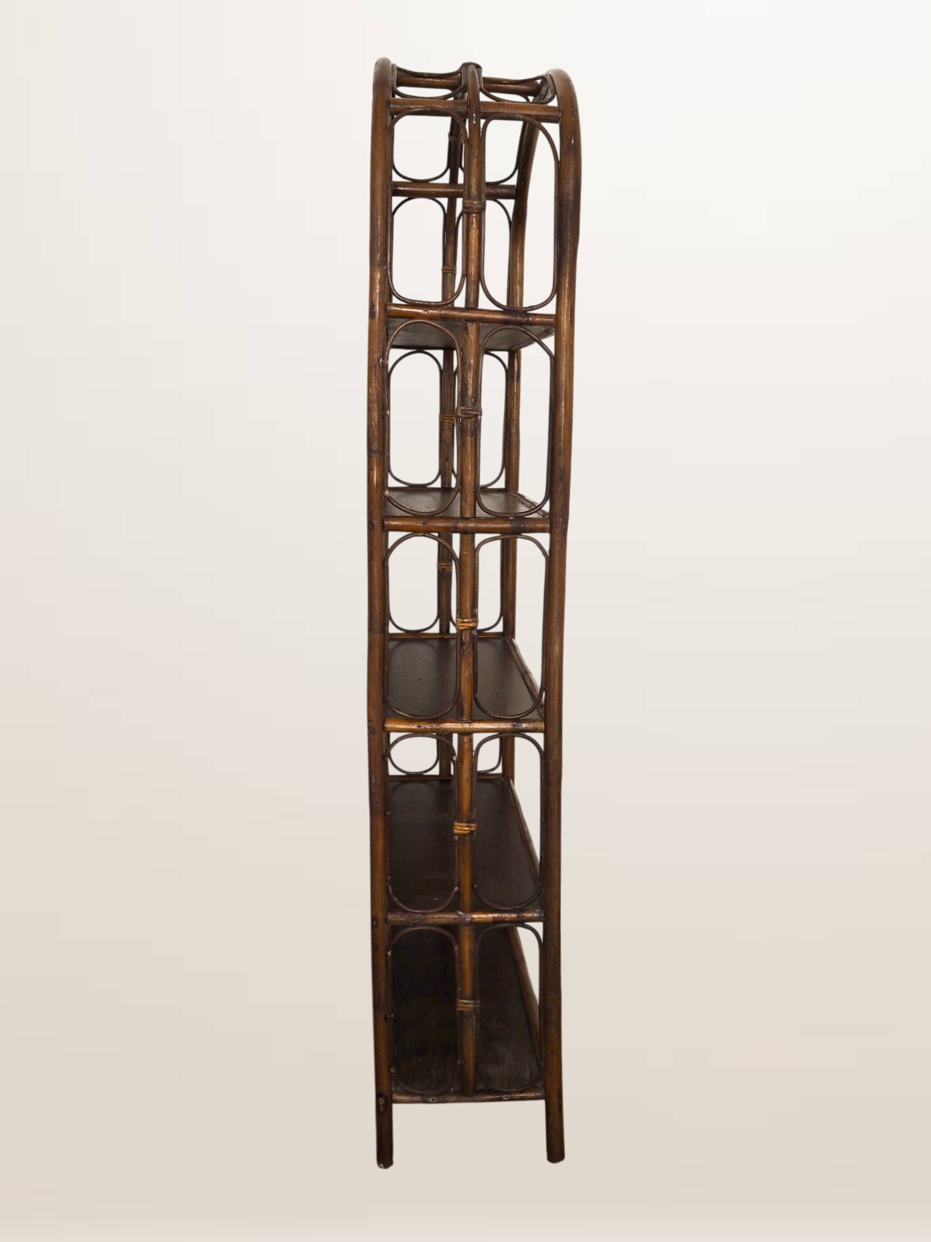 Étagère en rotin cintré — 173 cm
