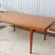 Table vintage en teck datant des années 60