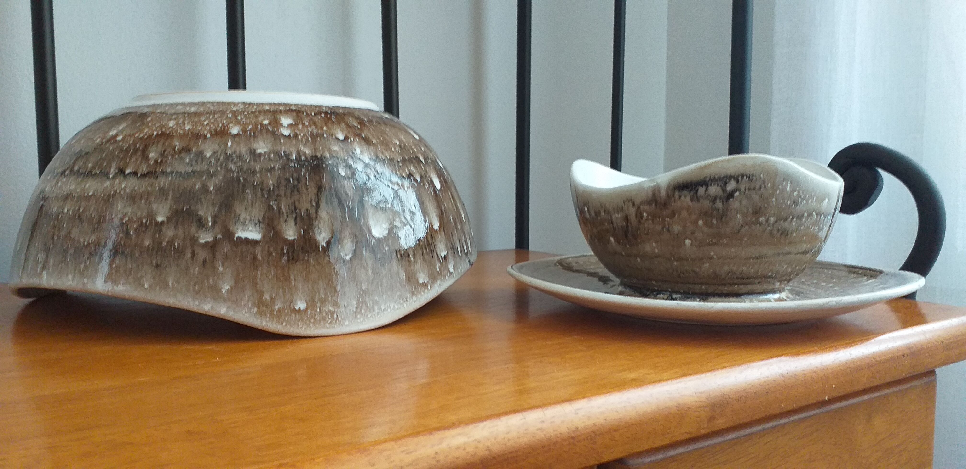 Niderviller porcelain salad bowl and sausage set