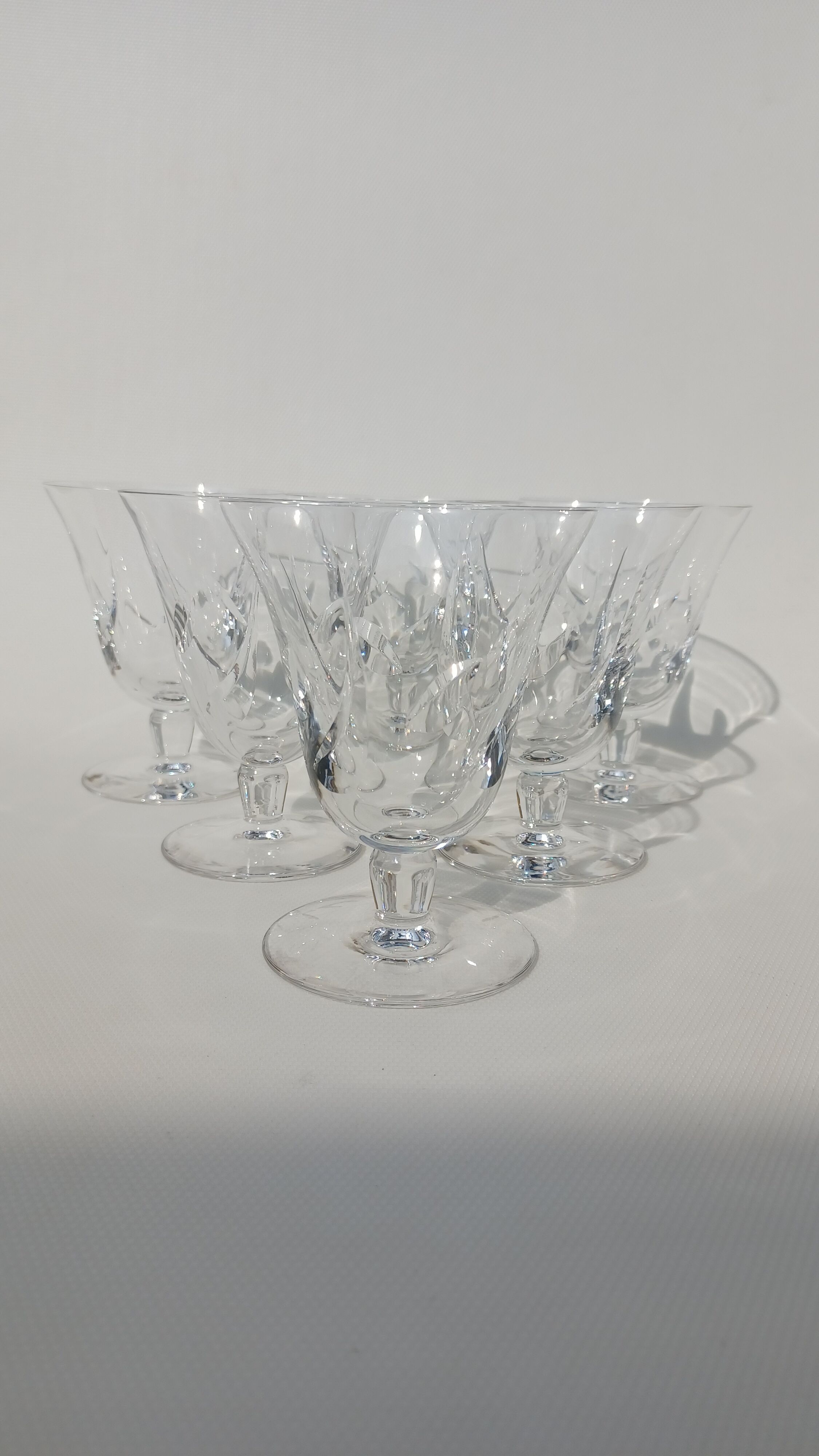 6 glasses of Saint Louis crystal wine. Around 1970.