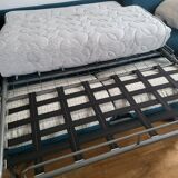 Convertible corner sofa