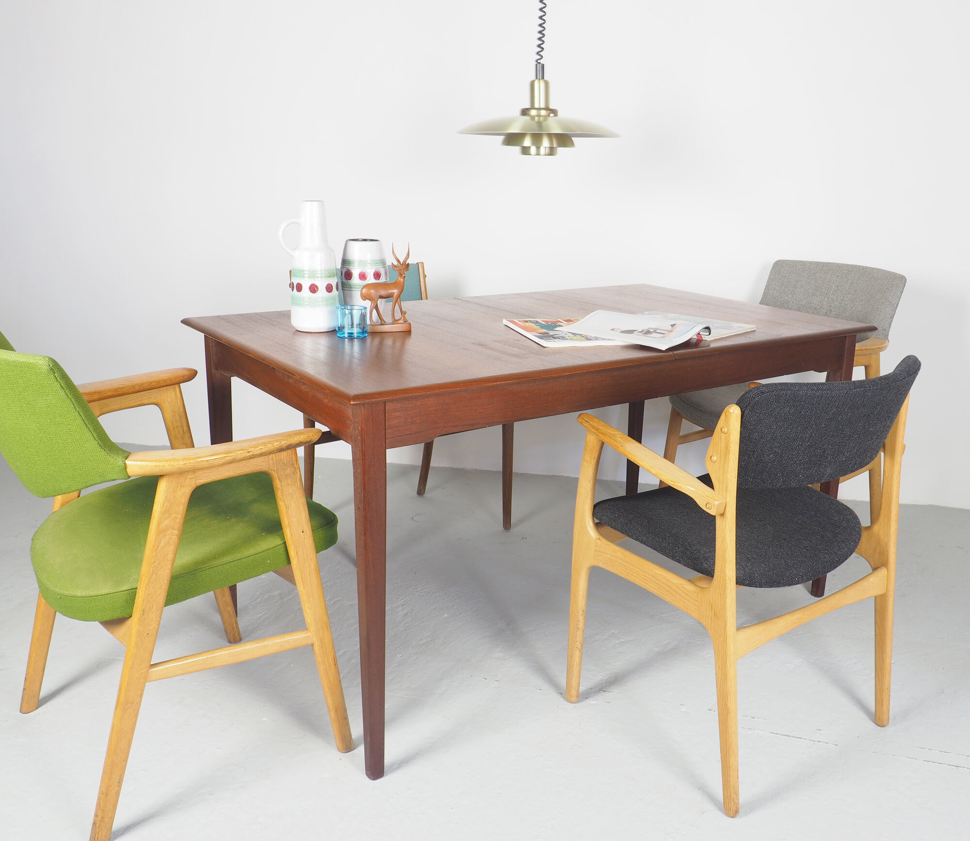 Extendable dinning table in teak, 1960