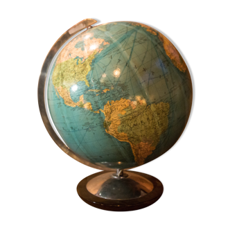 Globe terrestre en verre