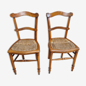 Old set of chairs bistro