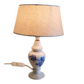 Lampe à poser en porcelaine décor floral peint - mid. XXeme